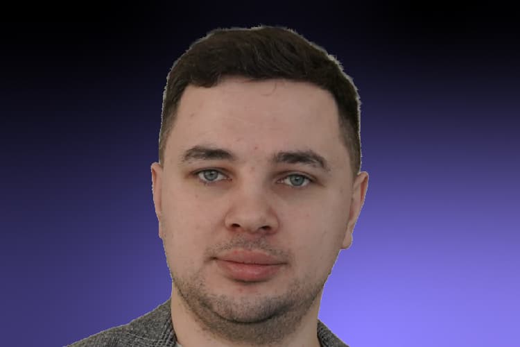 Спикер Евгений Гребнев