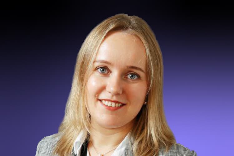 Спикер Наталья Дубиничева